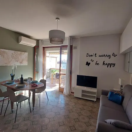 Happy House A
